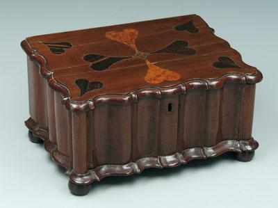 Lidded inlaid mahogany box serpentine 93fd9