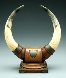 Horn sword stand, turned oak base,