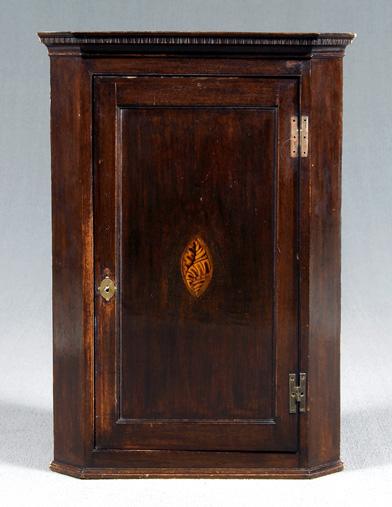 Georgian hanging corner cupboard  94345