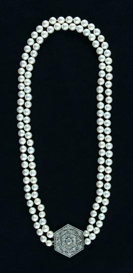 Pearl and diamond necklace knotted 94406