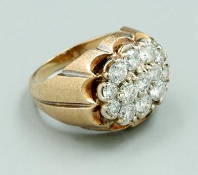 Man&#39;s diamond ring, 13 round