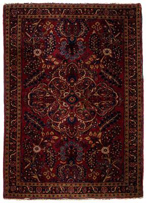 Sarouk rug early 20th century  948b8