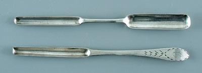 Two coin silver marrow scoops  94912