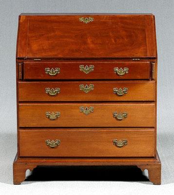 Rhode Island Chippendale desk  9496f