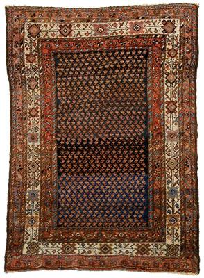 Hamadan rug, repeating designs