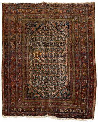 Persian rug serrated central medallion 94988