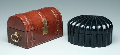 Two modern Italian leather boxes  94a29
