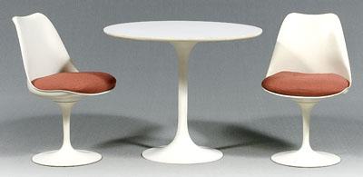 Three pieces Saarinen furniture  94a5e