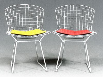 Two Harry Bertoia No 420C chairs  94a63