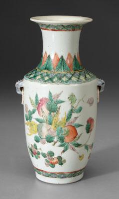 Chinese famille verte vase spade 947ac