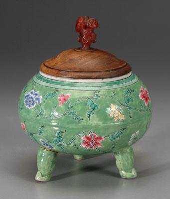 Chinese green ground tripod censer  947ad