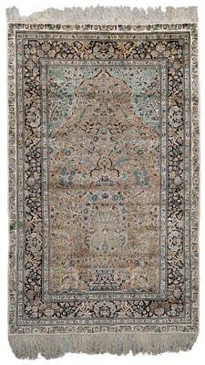 Meditation carpet, large vase with