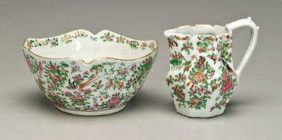 Two pieces Chinese famille rose 94ca0