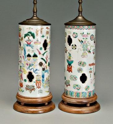 Two Chinese famille rose hat stands  94ca7