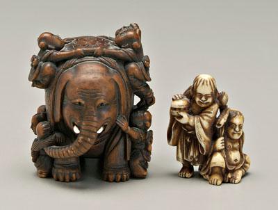 Two Japanese carvings ivory netsuke 94cac