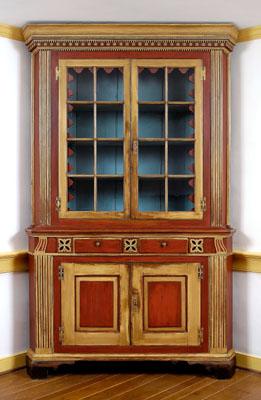 1975-cabinet