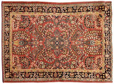 Sarouk rug, floral designs on pale