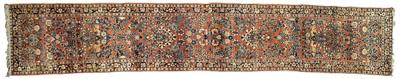 Sarouk runner, repeating floral