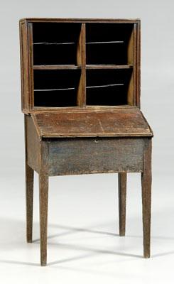 Georgia plantation desk and bookcase  95038
