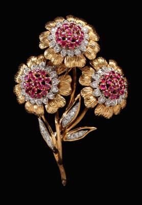 Ruby and diamond flower brooch  a08af