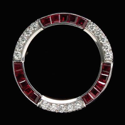 Platinum ruby diamond brooch  a08c2