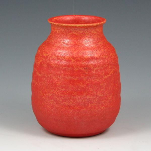 Cowan V 30 vase in excellent Oriental b3d05