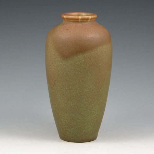 Rookwood vase from 1911 with mottled