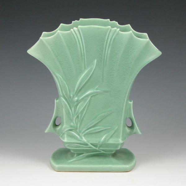 Roseville Crystal Green fan vase  b3bdf