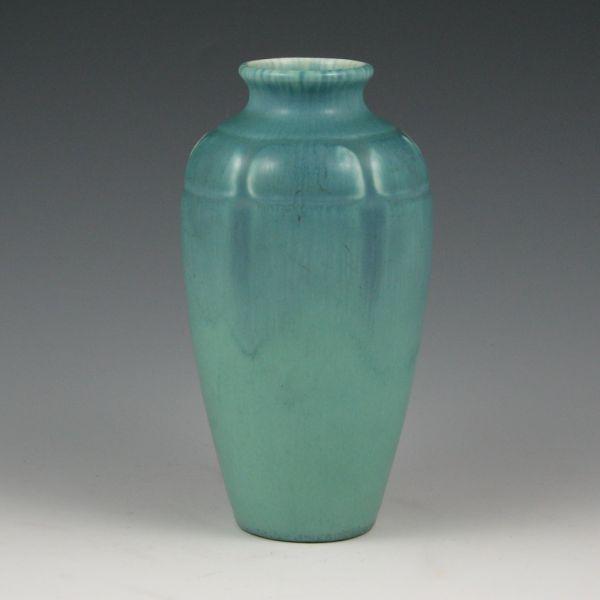 Rookwood vase from 1927 with matte b3bfc