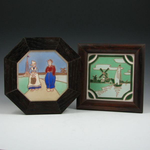 Two framed tiles with Dutch scenes b3efe