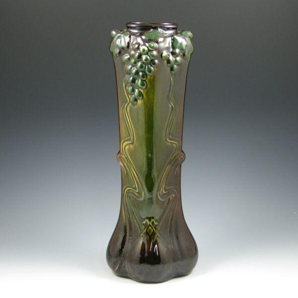 Tall Weller Floretta vase in brown b3f02