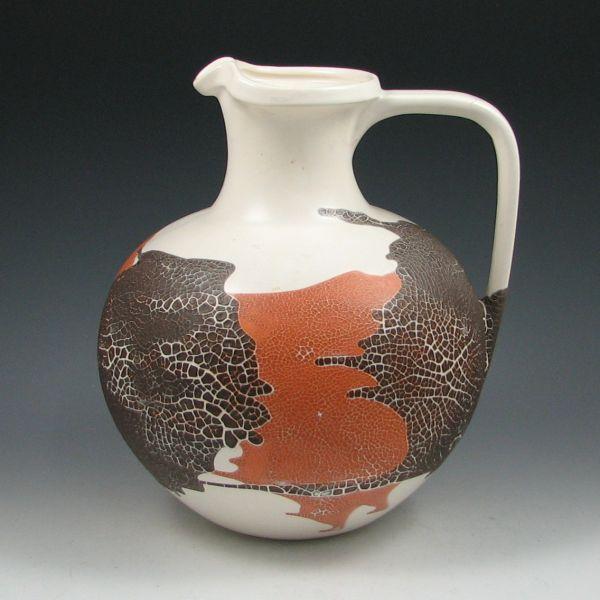 Royal Haeger pottery pitcher with b3f5d