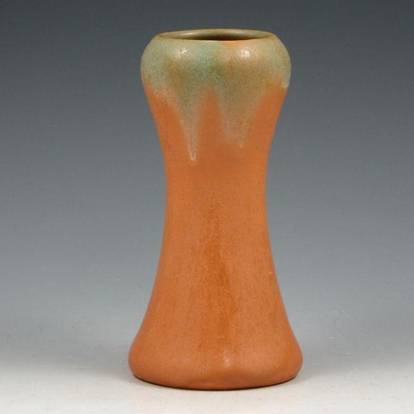 Muncie corset vase in Matte green