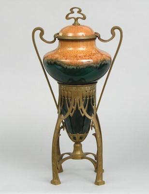 An Art Nouveau Amphora on Stand b488c