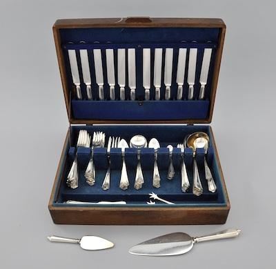 A Group of Sterling Silver Flatware b48e8