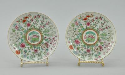 A Pair of Jiaqing Style Porcelain b49aa