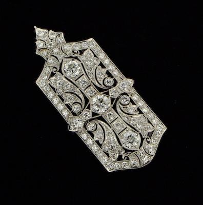 A Platinum and Diamond Art Deco b4758