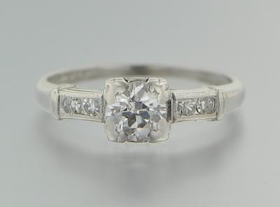 A Platinum and Diamond Engagement b4768