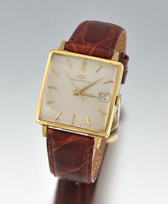 A Gentlemans Vintage 18k Gold Movado