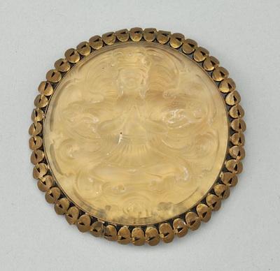 A Glass Medallion in Brass Frame b4804