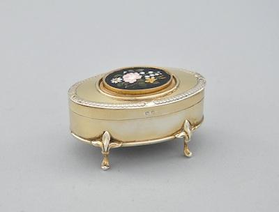 A Birmingham Silver Box with Pietra b4e7a