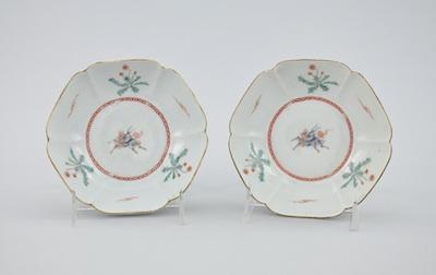 A Pair of Japanese Porcelain Deep b509c