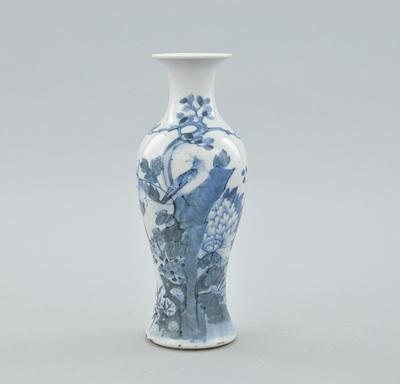 A Fine Chinese Baluster Vase ca  b50a1