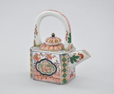 A Very Fine Polychrome Teapot Petite b50a7