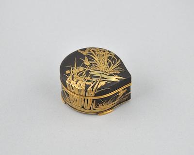 A Japanese Shibishu Mixed Metals