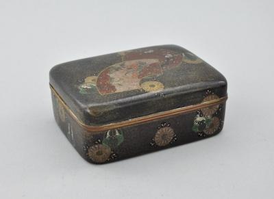 A 19th Century Japanese Goldstone b50b7