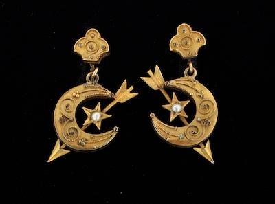 A Pair of Victorian Earrings with Pearls