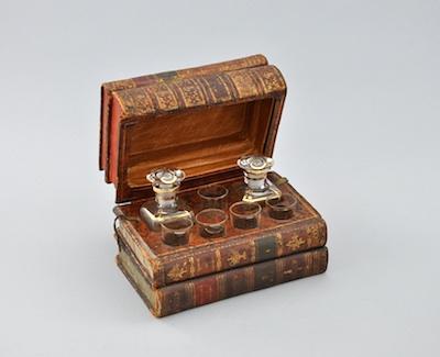 An Antique Tantalus Set Fashioned b4fac