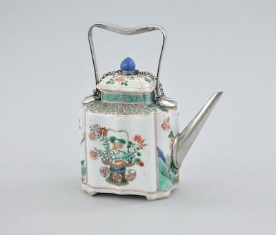 A Sterling Silver Mounted Chinoiserie b4ff5