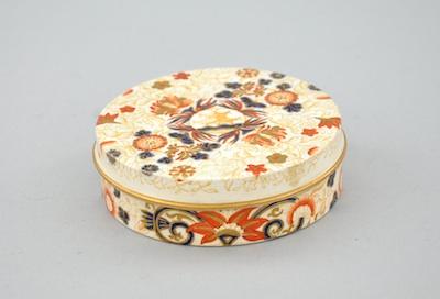 A Wedgwood Pearlware Imari Decorated b5012